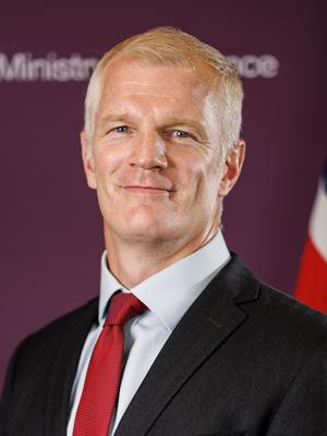 Alistair Carns