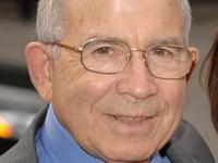 Media Mogul Donald Newhouse Dies