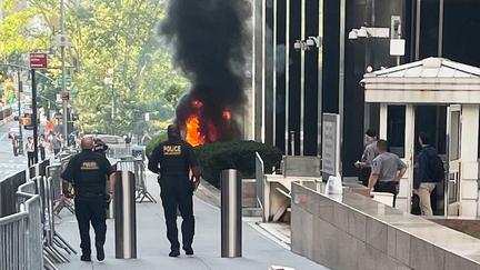 Ex-Soldier Sets Fire Outside NYC Federal Building