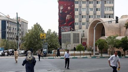 Iran-US tensions over Hormuz Strait