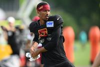 Jayden Daniels fights LSU over No. 5 jersey