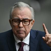 Mexican Governor Rocha steps down