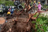 Mumbai Deluge Kills Six, Sparks Travel Chaos