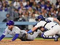 Cubs win 10th straight