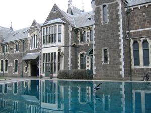 reflecting pool