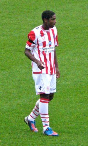 Dominique Malonga