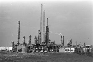 oil refinery