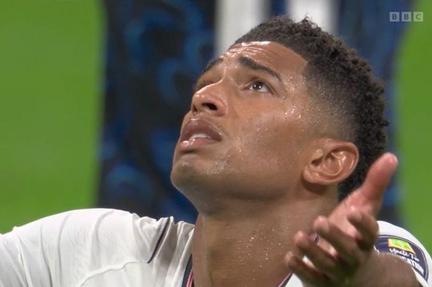 Argentina Stuns England in World Cup Semis