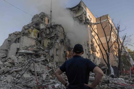 Deadly Russian Missile Barrage Hits Kyiv