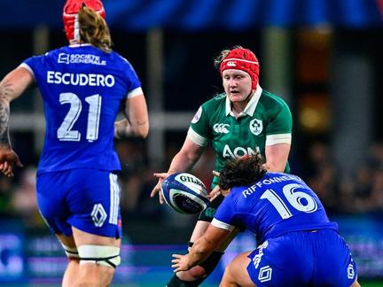 France beat Ireland in Six Nations
