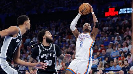 Spurs, Thunder open WCF