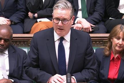 Starmer Faces Mandelson Vetting Scandal