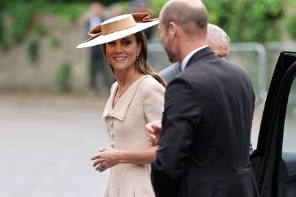 Peter Phillips Weds Harriet Sperling