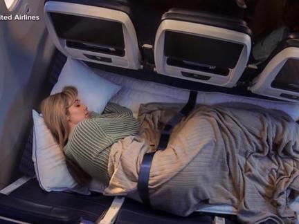 Air New Zealand bunk beds