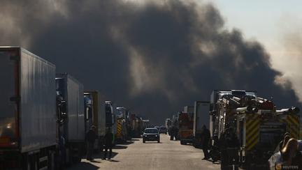 Russian strike on Ukraine mall kills 16