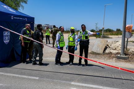 Stabbing in Central Israel Kills One