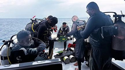 Bodies of Italian divers located