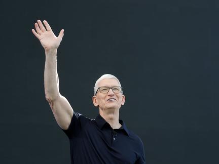 Apple Withholds Siri AI in EU