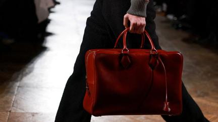 Hermès sales hit by war