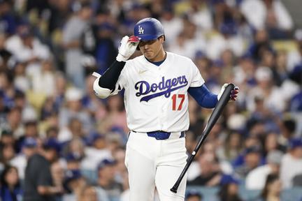 Cubs win 10th straight