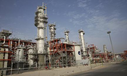 Trump issues profanity-laden Iran ultimatum