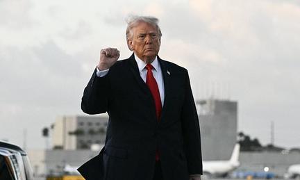 Trump Orders Strait of Hormuz Blockade