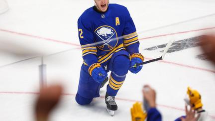 Sabres Win First Playoff Game