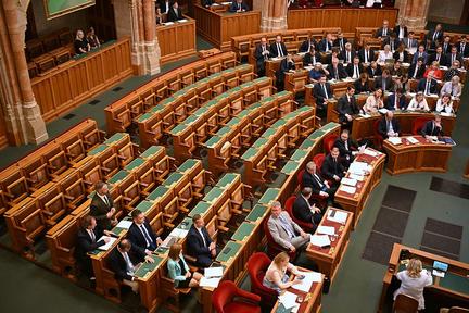 Hungary’s President Ends Term After Law Change