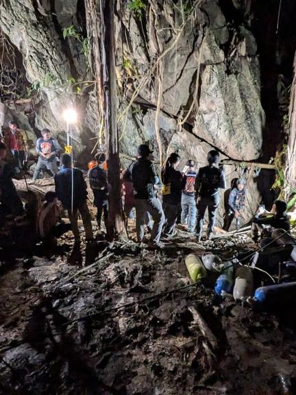 Everest Sherpa Rescued Alive