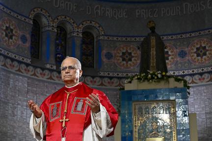Trump and Pope Clash Over War