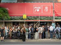 Spanish Police Raid Socialist HQ