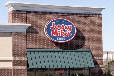 Jersey Mike's files for IPO