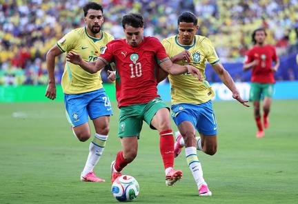 France Beat Morocco 2-0 to Reach Semis