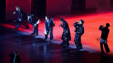 K-pop mogul faces arrest