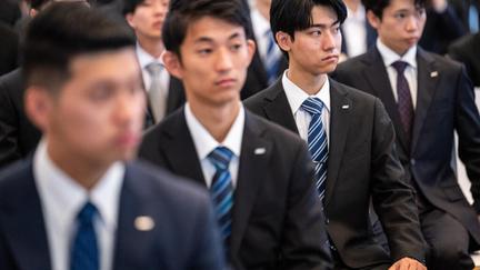 Tokyo workers swap suits for shorts