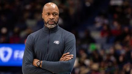 Pelicans hire Jamahl Mosley