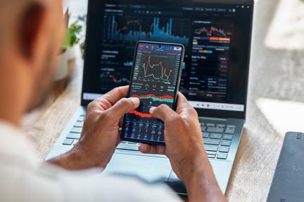 White House warns against insider trading