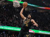Cavaliers oust Raptors in Game 7