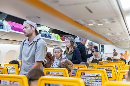 Ryanair Scraps Family Seating Fee After Probe