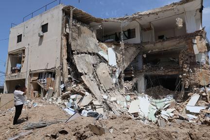 Israel-Lebanon 10-day ceasefire begins