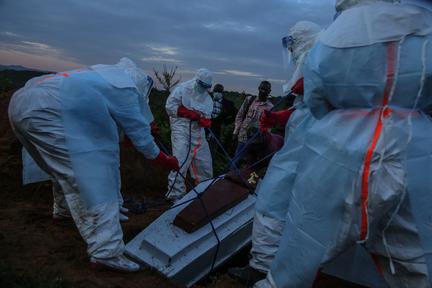 Congo Ebola center torched