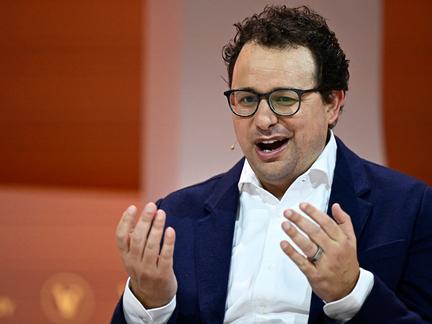 Anthropic valuation could hit $900B