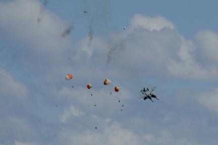 Navy jets collide in Idaho