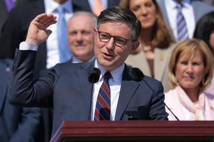 House extends FISA for 10 days