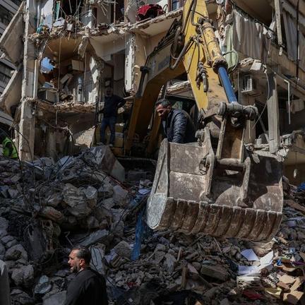 Israeli strikes devastate southern Lebanon