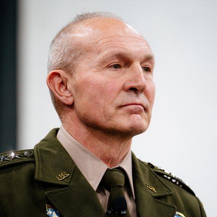 Hegseth Ousts Army Chief of Staff