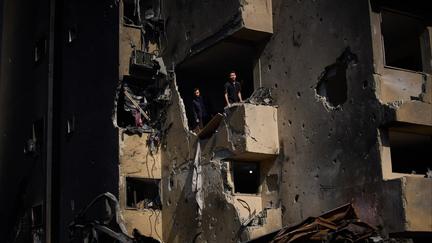 Netanyahu seeks direct Lebanon talks