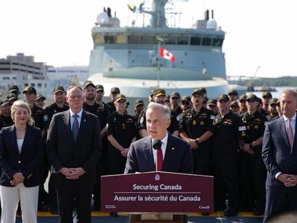 Canada Picks Germany for Submarine Fleet