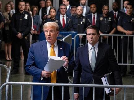 Trump fires Attorney General Pam Bondi