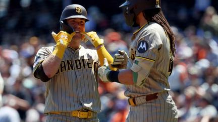 Padres beat Giants 5-1